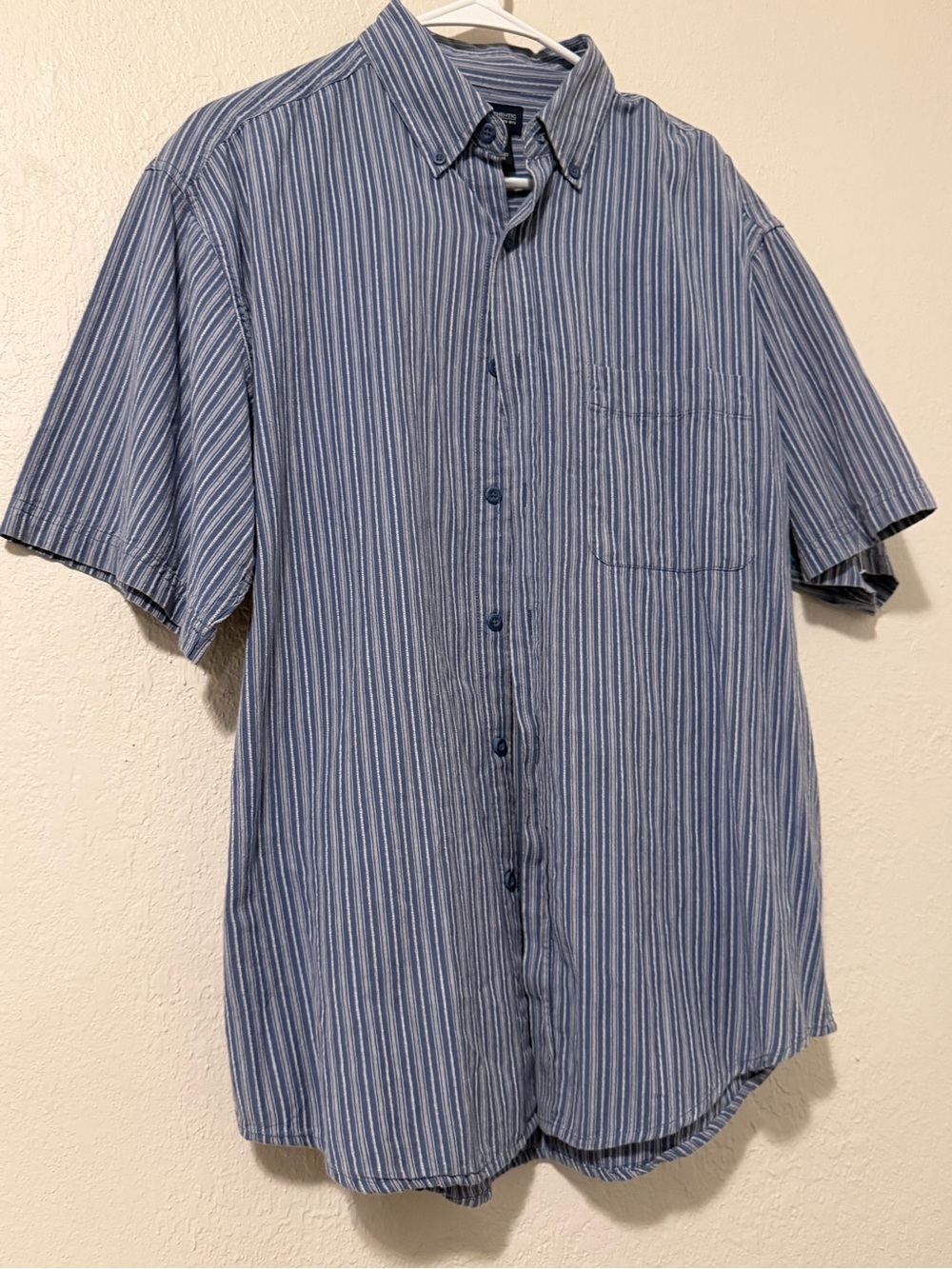 Faded Glory Blue Striped Short-Sleeve Button-Down Shirt